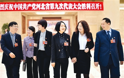省第九次党代会13个代表团全部报到